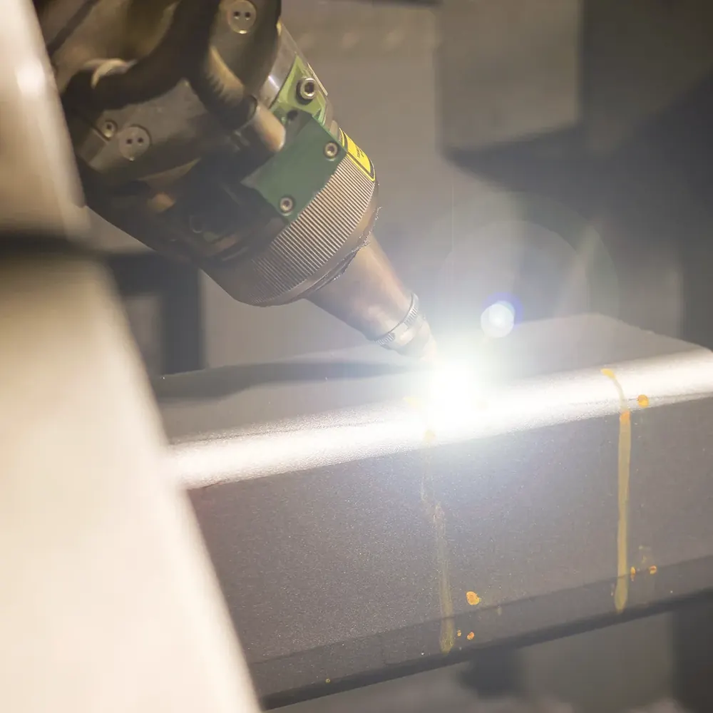 5-axis tube laser cutting